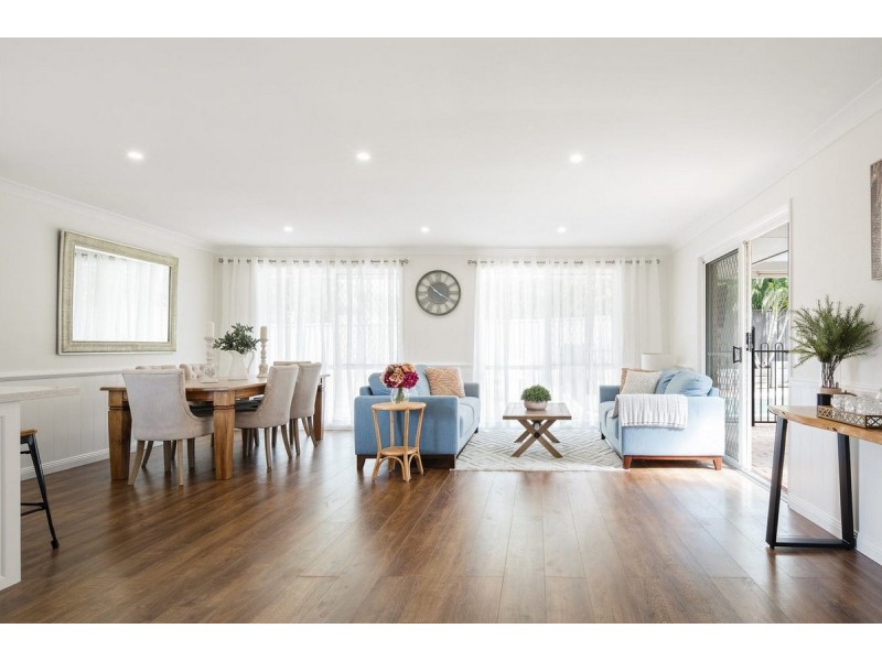 61 Hickey Way, Carrara QLD 4211