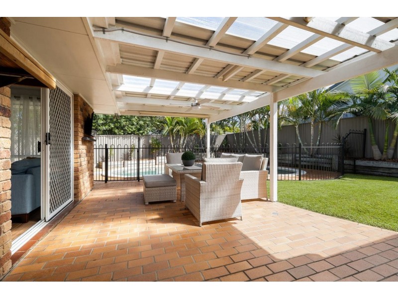 61 Hickey Way, Carrara QLD 4211