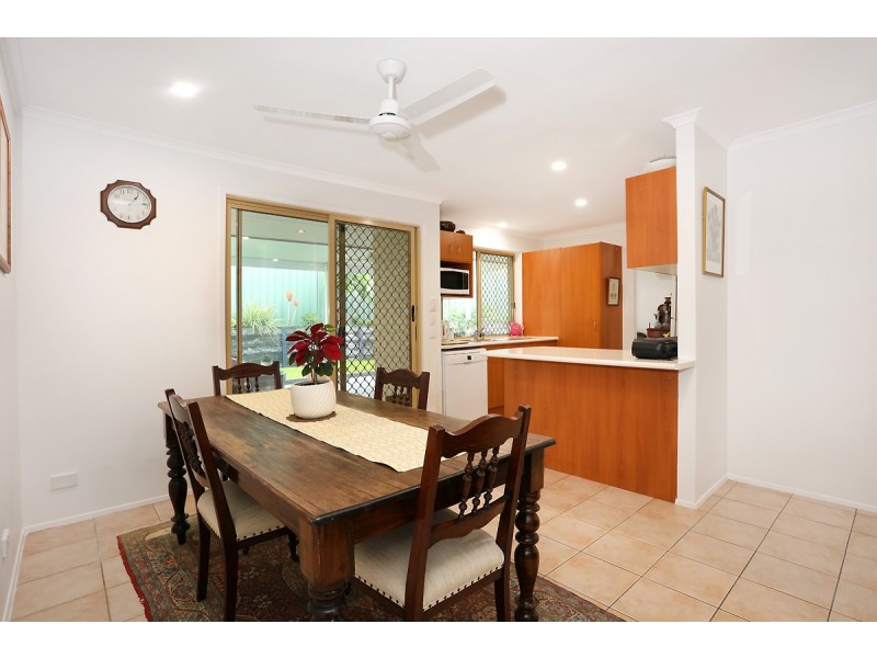 2 Marimar Place, Highland Park QLD 4211