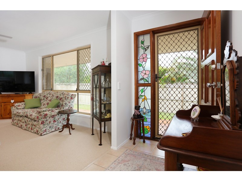2 Marimar Place, Highland Park QLD 4211