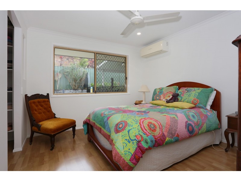 2 Marimar Place, Highland Park QLD 4211