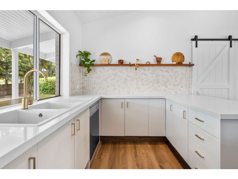 23 Minugh Court, Carrara QLD 4211