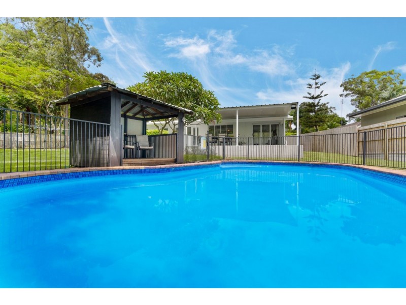 23 Minugh Court, Carrara QLD 4211