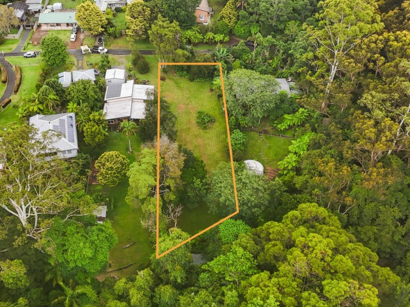 35 Lloyds Road, Springbrook QLD 4213