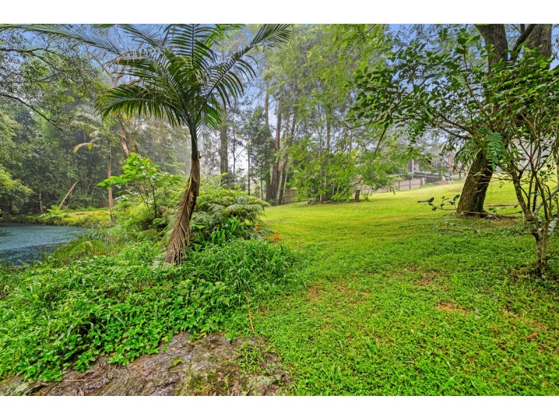 35 Lloyds Road, Springbrook QLD 4213