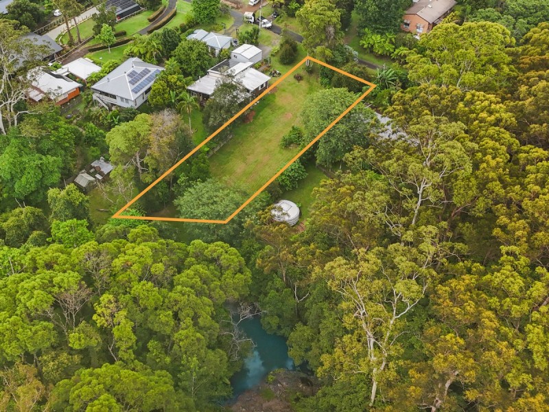 35 Lloyds Road, Springbrook QLD 4213