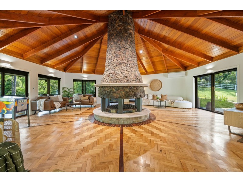 57 Birdlife Court, Nerang QLD 4211