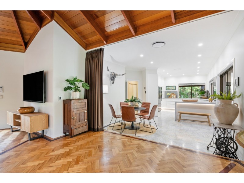 57 Birdlife Court, Nerang QLD 4211