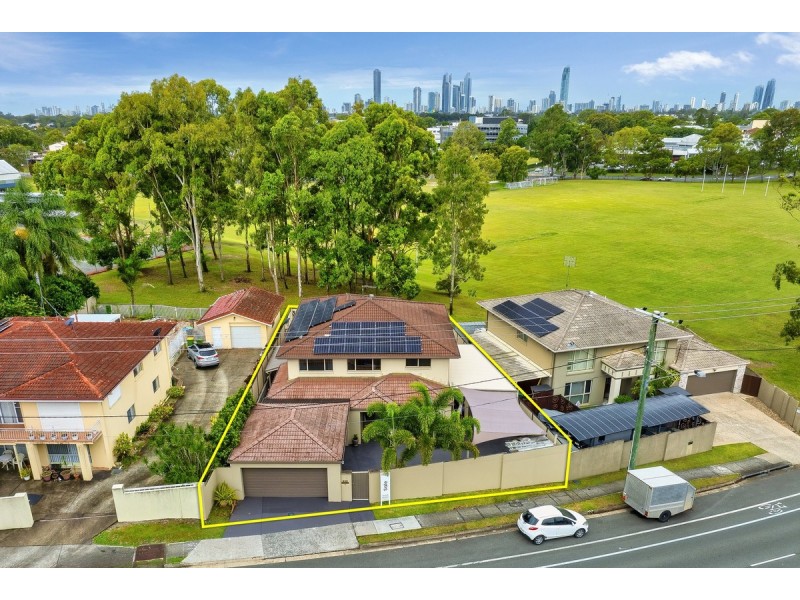 235 Ashmore Road, Benowa QLD 4217