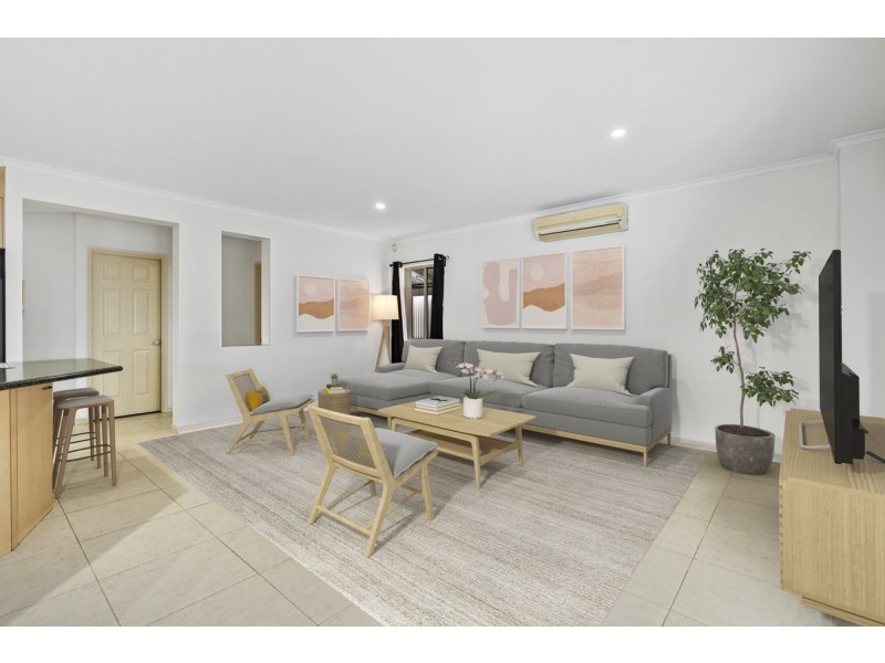 235 Ashmore Road, Benowa QLD 4217