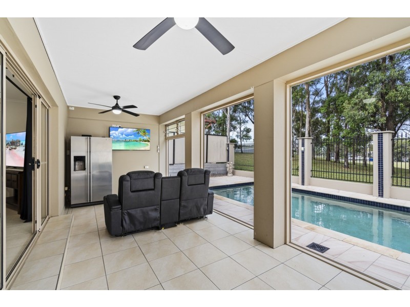 235 Ashmore Road, Benowa QLD 4217