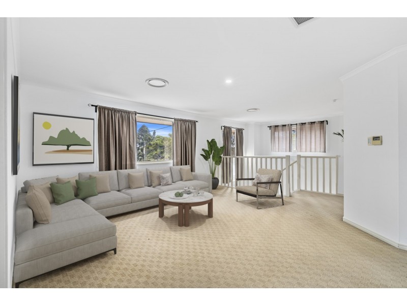 235 Ashmore Road, Benowa QLD 4217