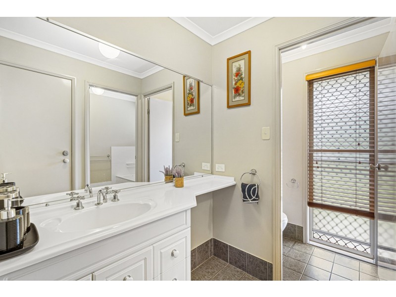 71B Shepherd Hill Lane, Mount Nathan QLD 4211