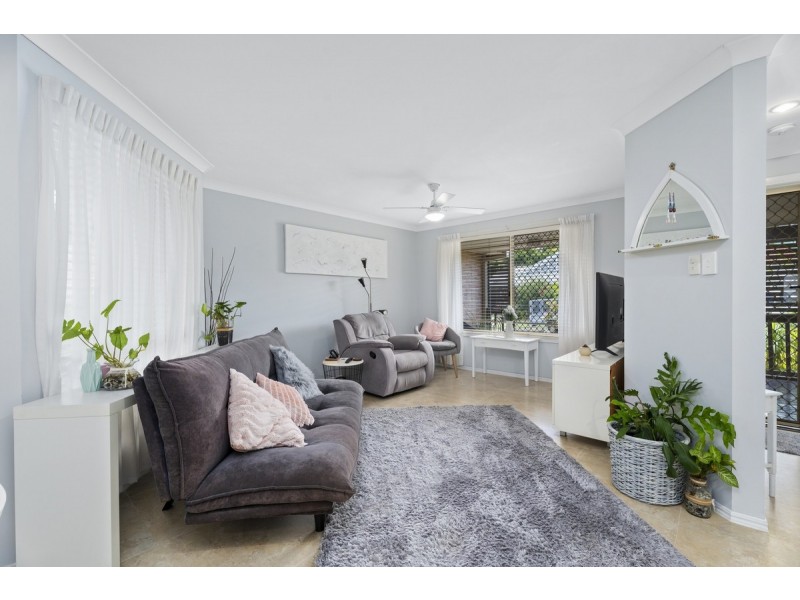 4 Coolawin Place, Nerang QLD 4211