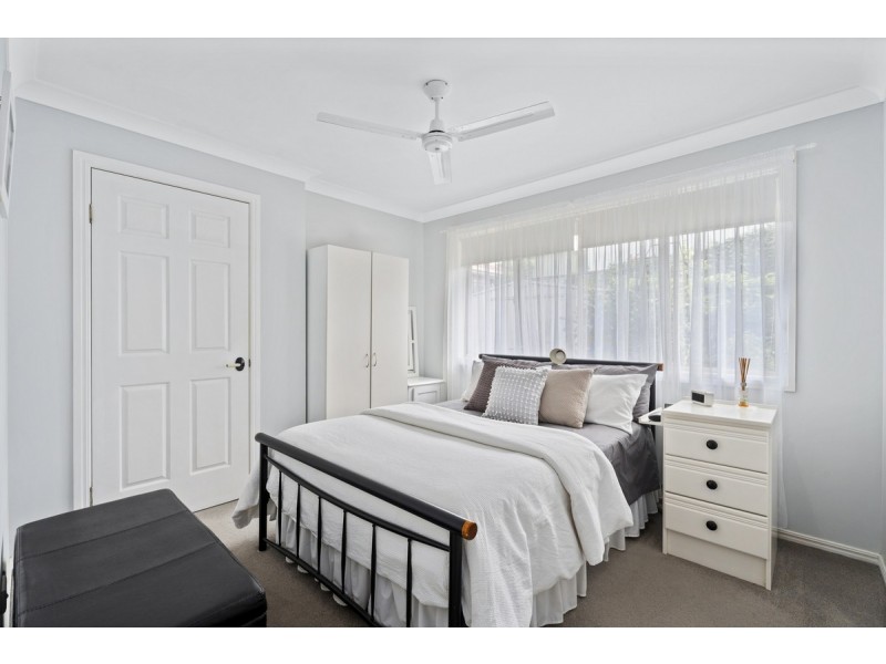 4 Coolawin Place, Nerang QLD 4211