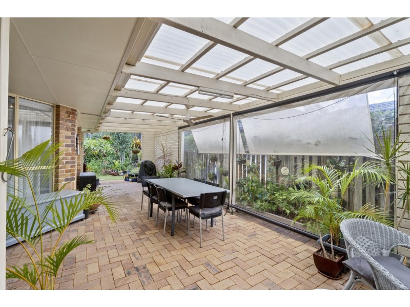 4 Coolawin Place, Nerang QLD 4211