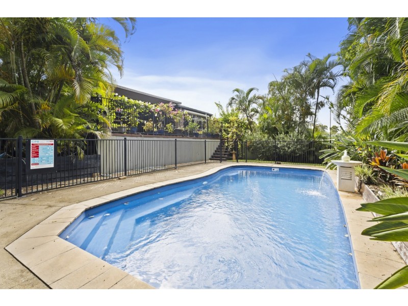 129 Explorers Way, Highland Park QLD 4211