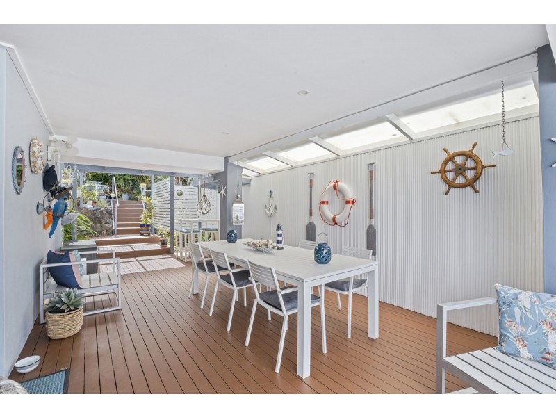 49 Balfour Crescent, Highland Park QLD 4211