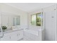 11/102-104 Alexander Drive, Highland Park QLD 4211