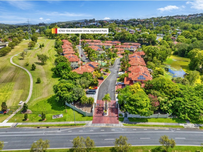 11/102-104 Alexander Drive, Highland Park QLD 4211