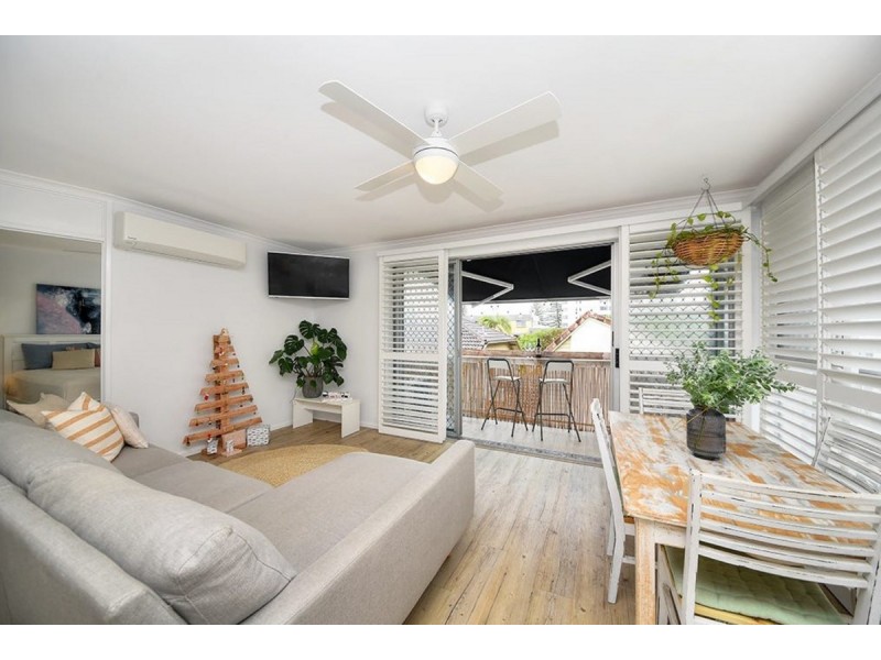 6/16 Riviera Road, Miami QLD 4220