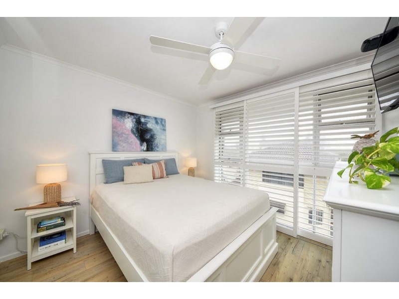 6/16 Riviera Road, Miami QLD 4220