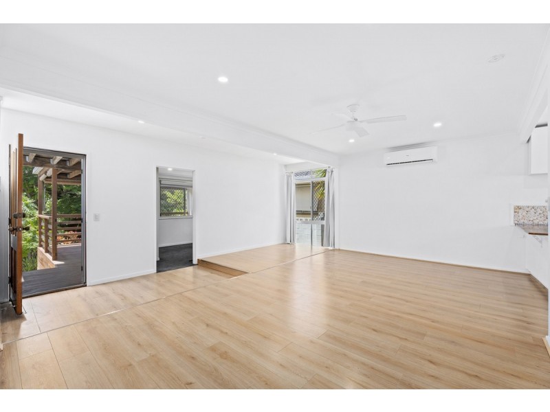 60 Benowa Road, Southport QLD 4215