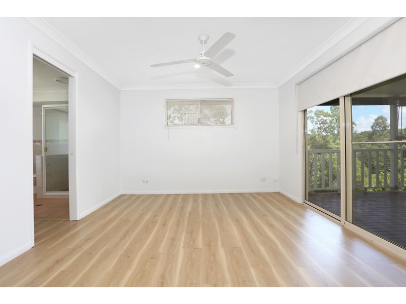 8 Pict Court, Nerang QLD 4211