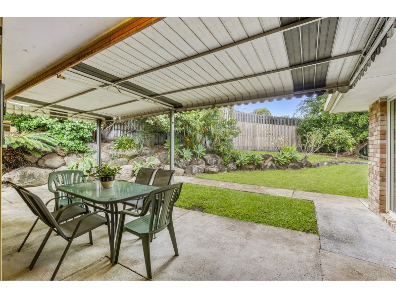 12 Knight Crescent, Nerang QLD 4211