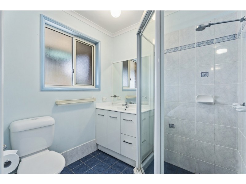 12 Knight Crescent, Nerang QLD 4211