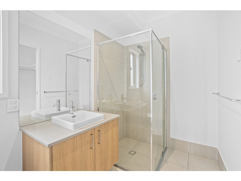 3 Riverina Court, Nerang QLD 4211