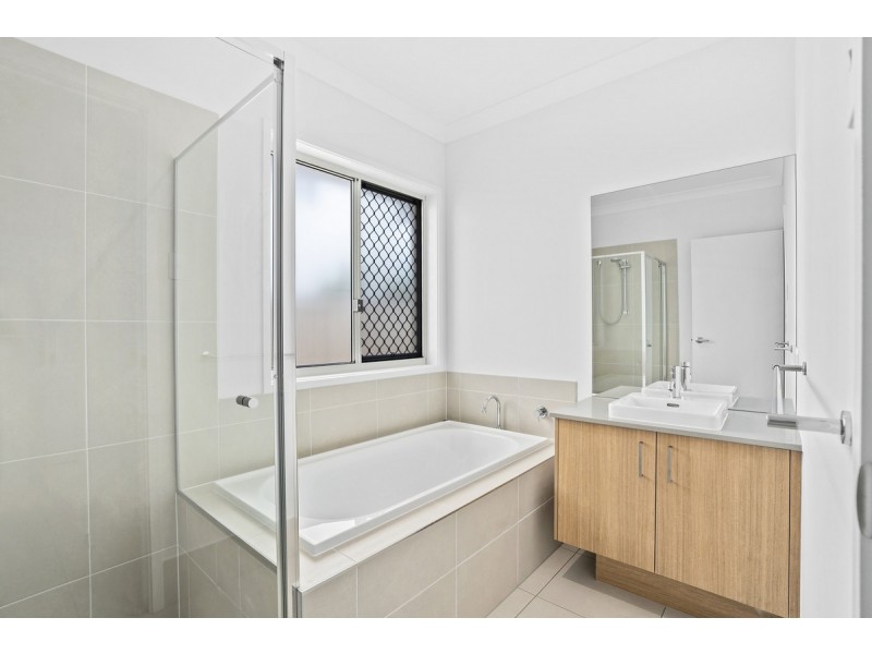 3 Riverina Court, Nerang QLD 4211