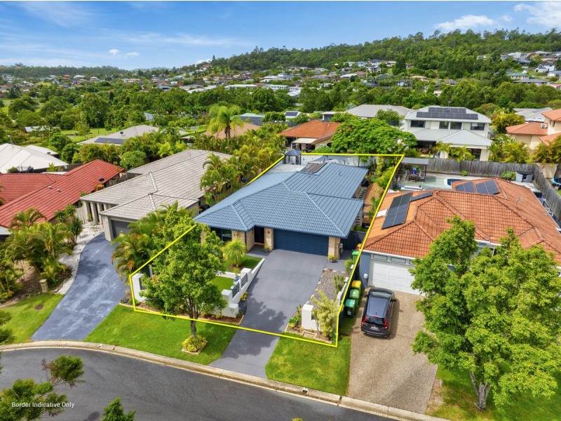 7 Irvine Street, Pacific Pines QLD 4211
