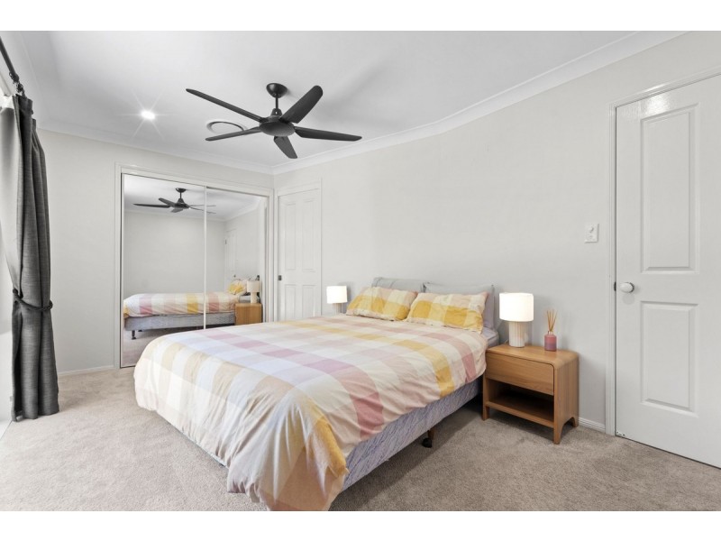 5 Lords Avenue, Mount Nathan QLD 4211