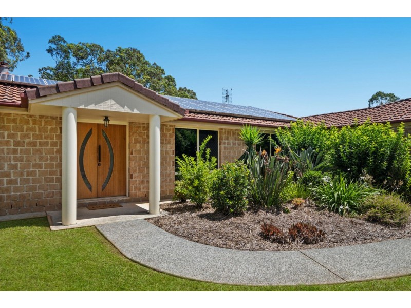 5 Lords Avenue, Mount Nathan QLD 4211