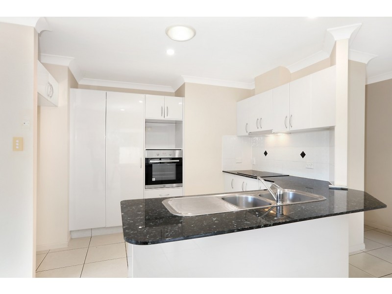 26/11 Eden Court, Nerang QLD 4211