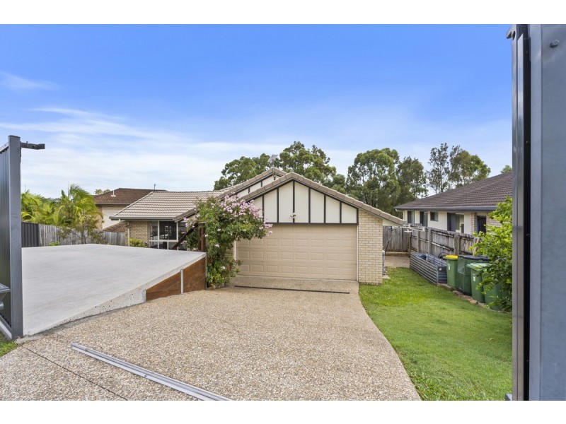 9 Tralee Court, Carrara QLD 4211