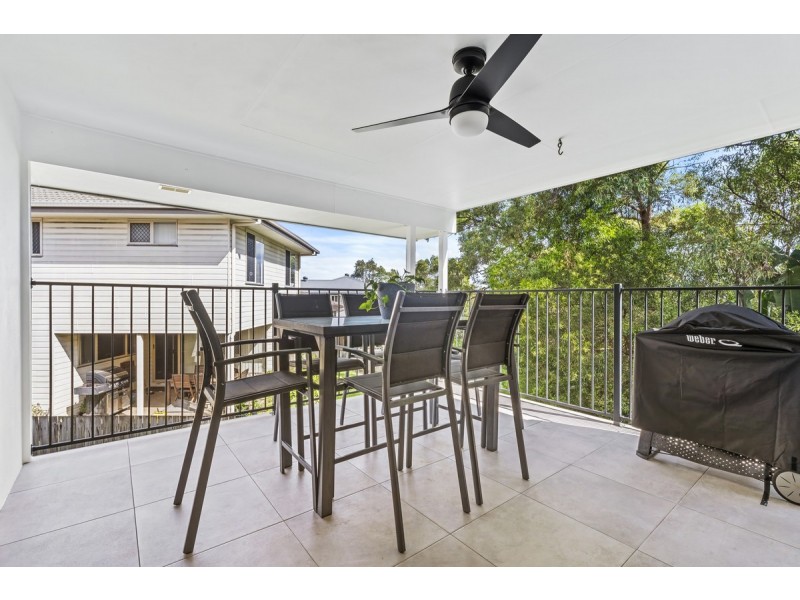 9 Tralee Court, Carrara QLD 4211