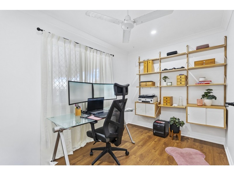 9 Tralee Court, Carrara QLD 4211