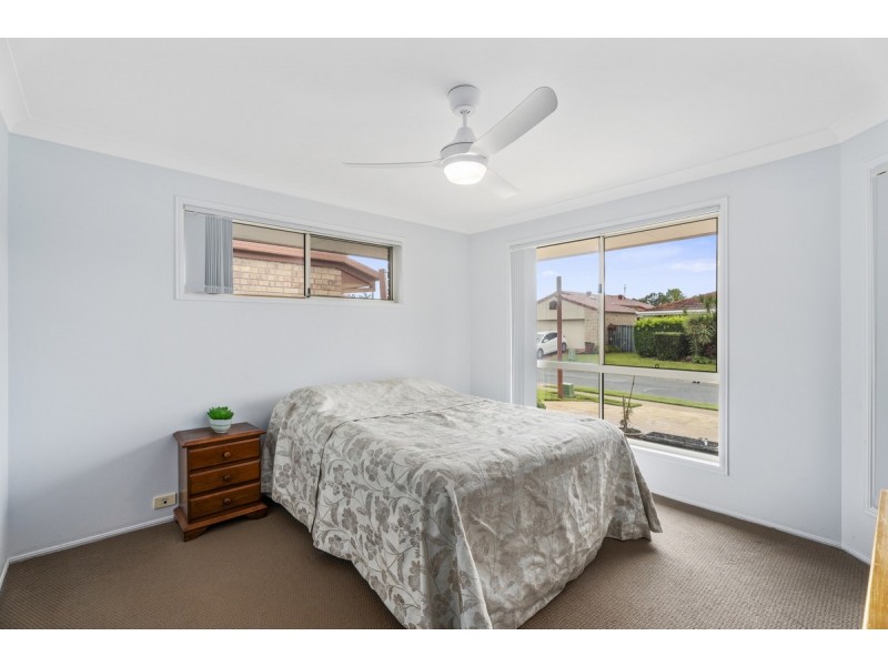 52 Numbat Court, Coombabah QLD 4216