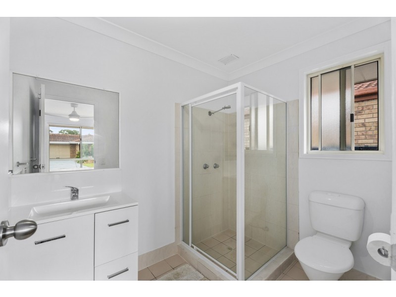 52 Numbat Court, Coombabah QLD 4216