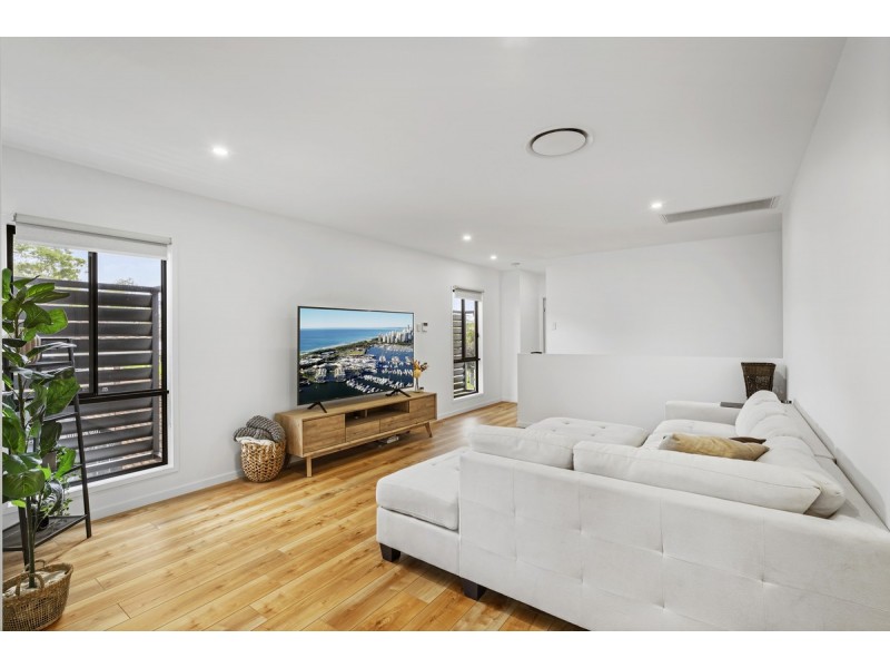 2/31 Parr Street, Biggera Waters QLD 4216
