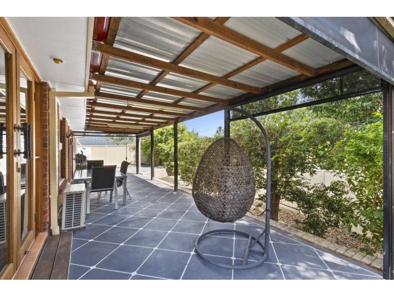 15 Edgehill Drive, Nerang QLD 4211
