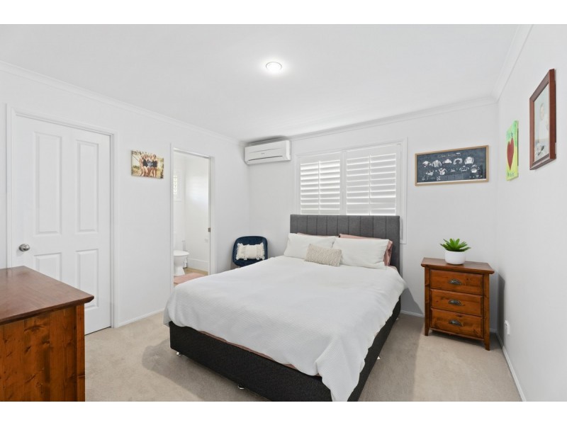 15 Edgehill Drive, Nerang QLD 4211