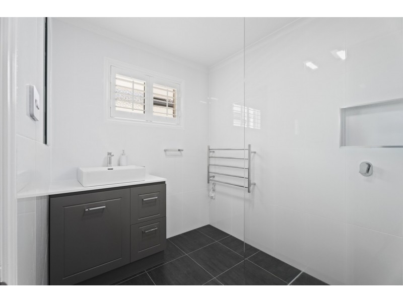 15 Edgehill Drive, Nerang QLD 4211