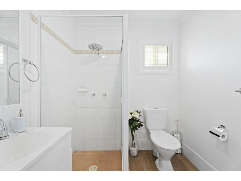 15 Edgehill Drive, Nerang QLD 4211