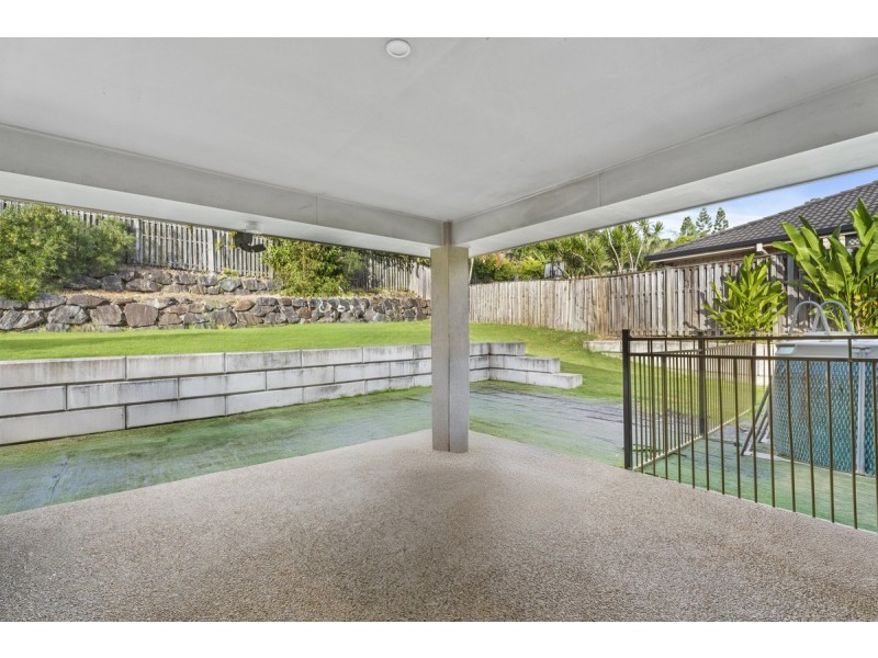 22 Wellers Street, Pacific Pines QLD 4211