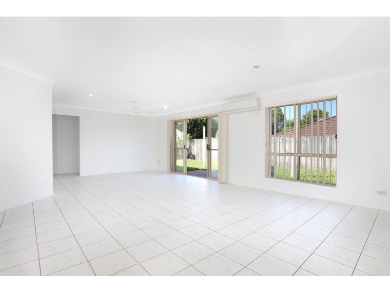 11 Nikau Crescent, Nerang QLD 4211