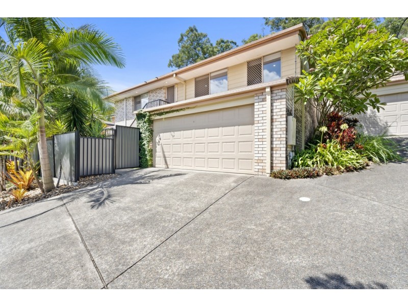 1/82 Paddington Drive, Carrara QLD 4211