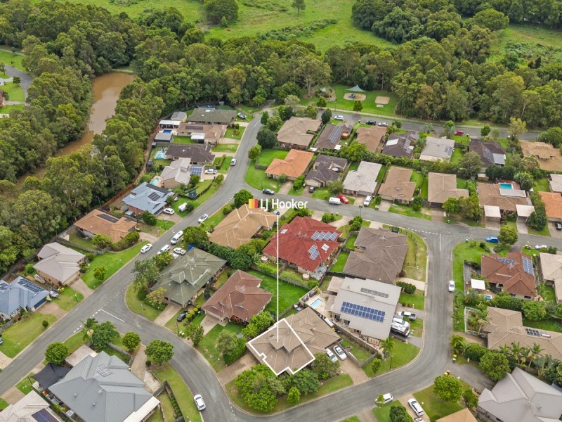 6 Winston Way, Pimpama QLD 4209